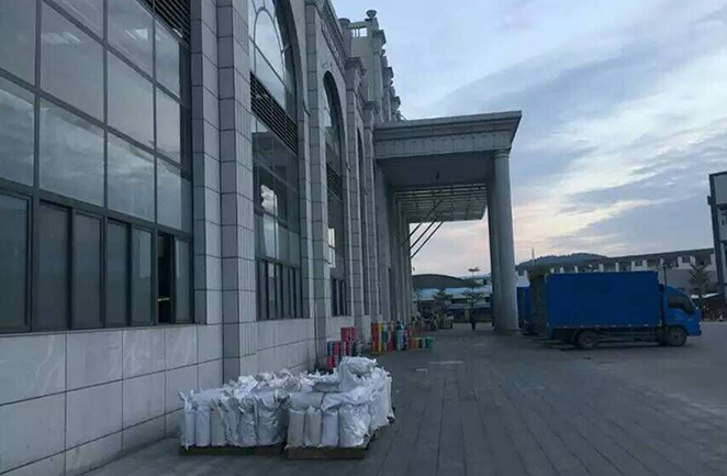 12月23日 尊龙凯时人生就是搏首批1200扎 电线踏上非洲大陆，非洲市场需要尊龙凯时人生就是搏电缆