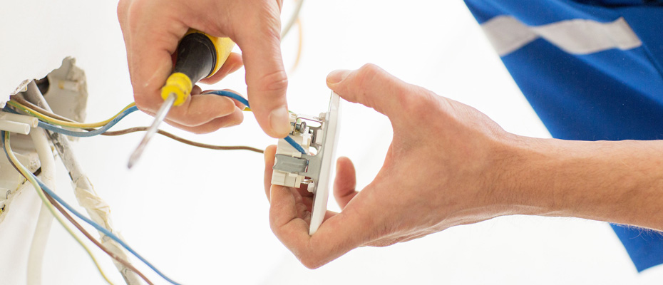 【尊龙凯时人生就是搏电缆】家用电路跳闸的缘故原由及解决要领